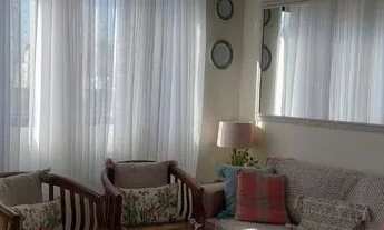 Imagem 2: Apartamento para venda possui 65 metros quadrados com 2 quartos em Centro - Florianópolis