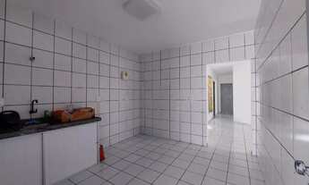 Imagem 3: Alugo casa com piscina a 150 metros do Nordestão da Maria Lacerda