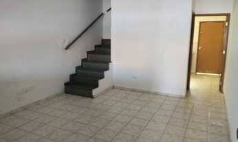 Imagem 5: Sobrado para aluguel tem 80 metros quadrados com 2 quartos