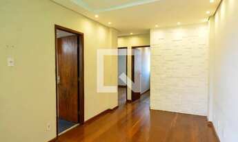 Imagem 2: Apartamento para Aluguel - João Pinheiro, 2 Quartos, 60 m2