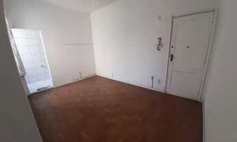 Imagem 4: Apartamento padrão com 55m², 2/4 quartos para venda