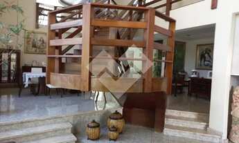 Imagem 7: Sobrado de 4 quartos sendo duas suítes no St. Nova Suíça, Goiânia-GO