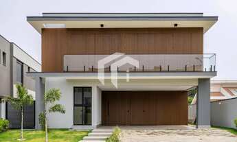 Imagem: CASA À VENDA EM CONDOMÍNIO FECHADO NO