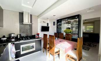 Imagem 4: Sobrado com 4 dormitórios e um ático super espaçoso