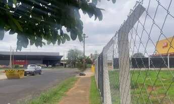 Imagem 2: Terreno para alugar, 850 m² por R$ 10.080,00/mês - Parque São Miguel - São José do Rio Pre