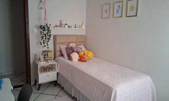 Imagem 4: Vendo casa no 2° andar à 100 metros da praia