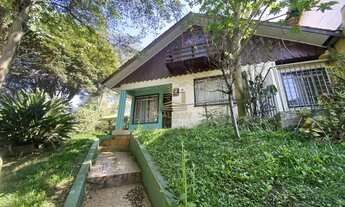 Imagem 3: Excelente terreno Comercial/Residencial de esquina na Rua Mateus Leme em frente ao Parque