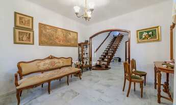 Imagem 2: Casa com 4 dormitórios, no bairro Santa Cecília