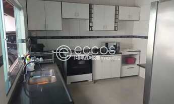 Imagem 6: Imóvel Comercial para aluguel, 4 quartos, 3 suítes, 6 vagas, Tibery - Uberlândia/MG