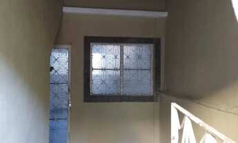 Imagem 3: Comercial em frente ao Shopping Bangu