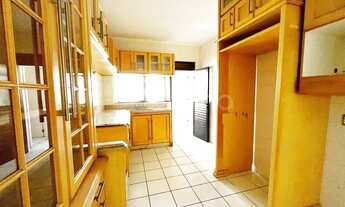 Imagem 3: Apartamento a venda tem 131 metros quadrados com 3 quartos em Centro - Florianópolis - SC