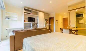 Imagem 2: STUDIO MOBILIADO COM SACADA