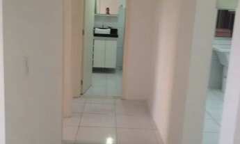 Imagem 2: Apartamento com vista verde em condomínio tranquilo