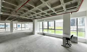 Imagem: Sala comercial de 127m², Praia de Belas