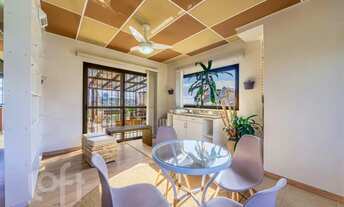 Imagem 2: Casa à venda em Chácara das Pedras com 500 m², 5 quartos, 3 suítes, 3 vagas