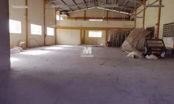 Imagem 3: Galpão Industrial com 1.100 m2 de área construída na Rodovia Ivo Silveira - Brusque