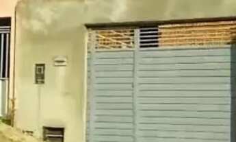 Imagem: Tenho uma casa por terminar em bom Jesus