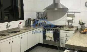 Imagem 7: Sobrado à venda em Santana de Parnaíba, Alphaville, com 4 suítes, com 556 m², Residencial