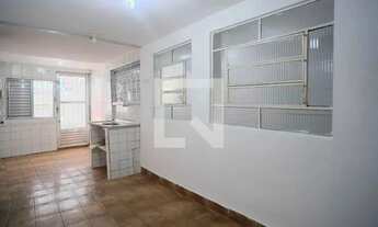 Imagem 3: Casa à Venda - Vila Guilhermina, 8 Quartos, 816 m2