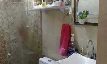 Imagem 2: Vendo casa em Petrolina (PE), 3 quartos, 1 banheiro, 1 sala, área de churrasco e piscina