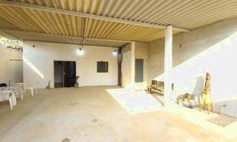 Imagem 2: Excelente Casa com 2 Quartos, Espaçosa