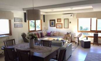 Imagem 4: Porto Alegre - Casa Padrão - Tristeza