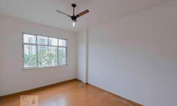 Imagem 2: Apartamento para Aluguel - Maracanã, 2 Quartos, 69 m2