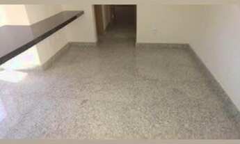 Imagem 2: Aluga se excelente apartamento na parte plana da rua Cristina