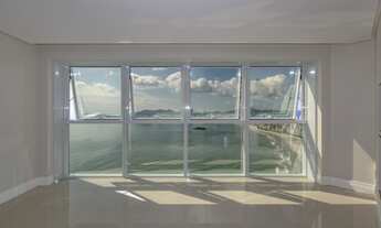 Imagem 2: BALNEáRIO CAMBORIú - Apartamento Padrão - Pioneiros