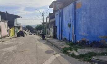 Imagem 4: Prédio comercial com duas lojas