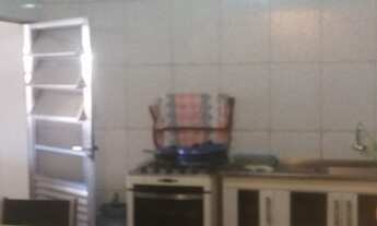 Imagem 6: De Queiroz . Não perca 3 casas no terreno em boa região , aceita propostas