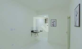 Imagem 2: Apartamento à Venda - Copacabana, 1 Quarto, 38 m2