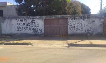 Imagem 2: Vende-se este lote urgente