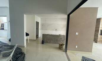 Imagem 6: Excelente casa de 4 Quartos suites Condomínio Americano novo na Arniqueiras..