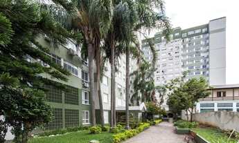 Imagem: Porto Alegre - Apartamento Padrão - Cavalhada