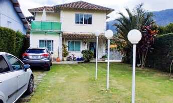 Imagem: Casa com 4 dormitórios à venda, 205 m²
