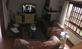 Imagem 3: Casa á venda de 4 dormitórios com 440,00m² por R$ 640.000,00 no Condomínio Cantegril