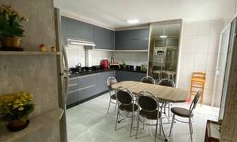 Imagem 5: CASA COM PISCINA EM CASCAVEL PR