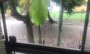 Imagem 2: Porto Alegre - Apartamento Padrão - Partenon