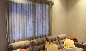 Imagem 2: CASA COM PISCINA EM CASCAVEL PR