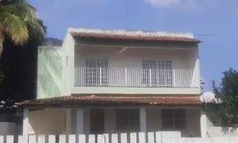 Imagem 2: 2 casas Casa com 5 dormitórios
