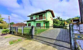 Imagem 2: Casa residencial com 3 quartos para alugar por R$ 2900.00, 231.25 m2 - GLORIA - JOINVILLE