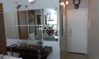 Imagem 3: Apartamento para alugar, 3 quartos, 1 suíte, 2 vagas, Santa Mônica - Uberlândia/MG - R$ 2