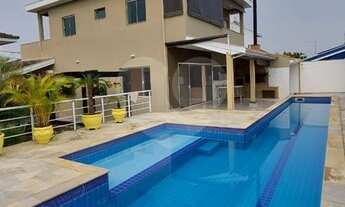 Imagem: Casa no condomínio Jardim Oásis com 459