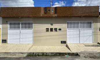 Imagem 1: Casa no Bugio Casa com 3 dormitórios