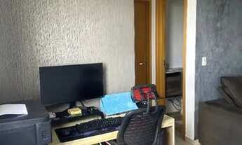 Imagem 3: Lindo APTO, reformado, 02 quartos, sendo 01 suíte, 01 wc, cozinha, sala dois ambientes