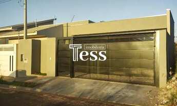 Imagem: ALUGA - Casa Térrea Padrão com 3 dormitórios