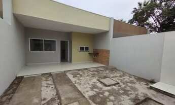 Imagem 2: Casa para venda possui 85 metros quadrados com 2 quartos em Ancuri - Itaitinga - CE