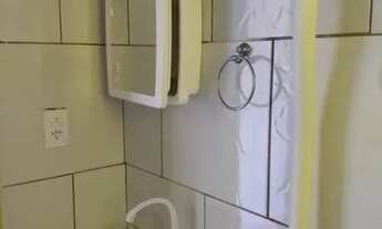 Imagem 2: Aluga-se kitnet Casa em condomínio com 1 dormitório