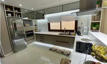 Imagem 5: Casa de condomínio para venda tem 225 metros quadrados com 4 quartos